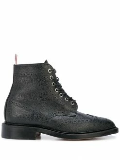 Thom Browne Wingtip Boot In Black Pebble Grain