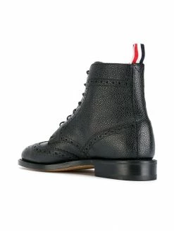 Thom Browne Wingtip Brogue Boot With Leather Sole In Black Pebble Grain