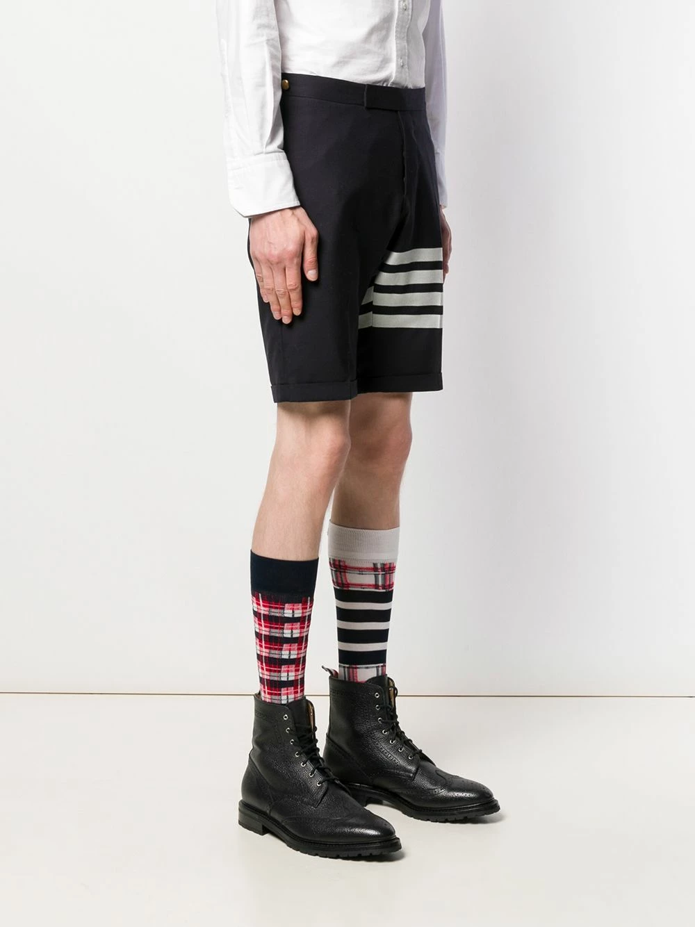 Thom Browne 4 Bar plain weave suiting shorts bermuda shorts of men 3 Thom Browne 4-Bar plain weave suiting shorts