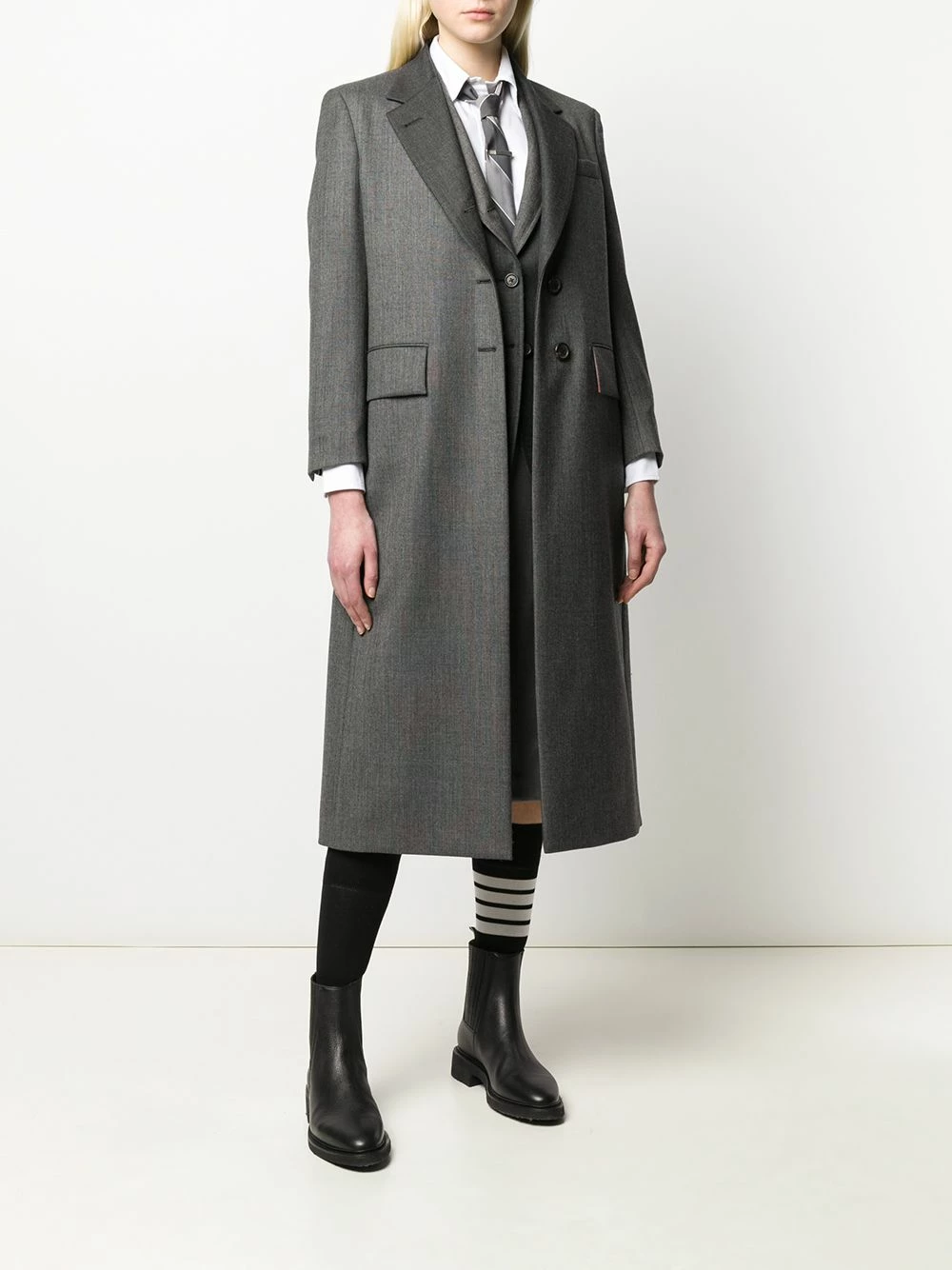 Thom Browne Wide lapel wool overcoat single breasted coats of women 2 Thom Browne wide lapel wool overcoat