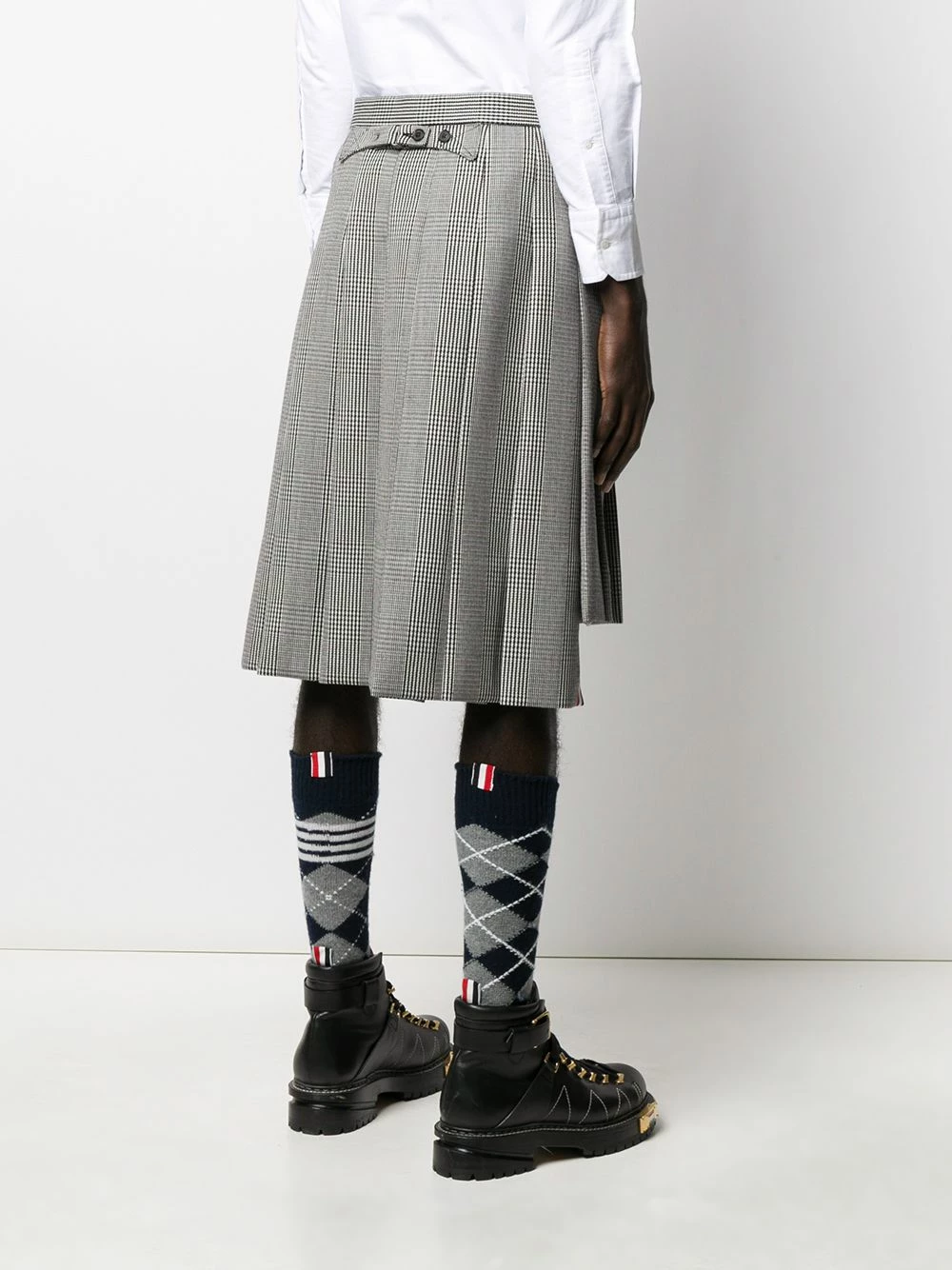Thom Browne Prince of Wales check pleated skirt tailored shorts of men 4 Thom Browne Prince of Wales check pleated skirt