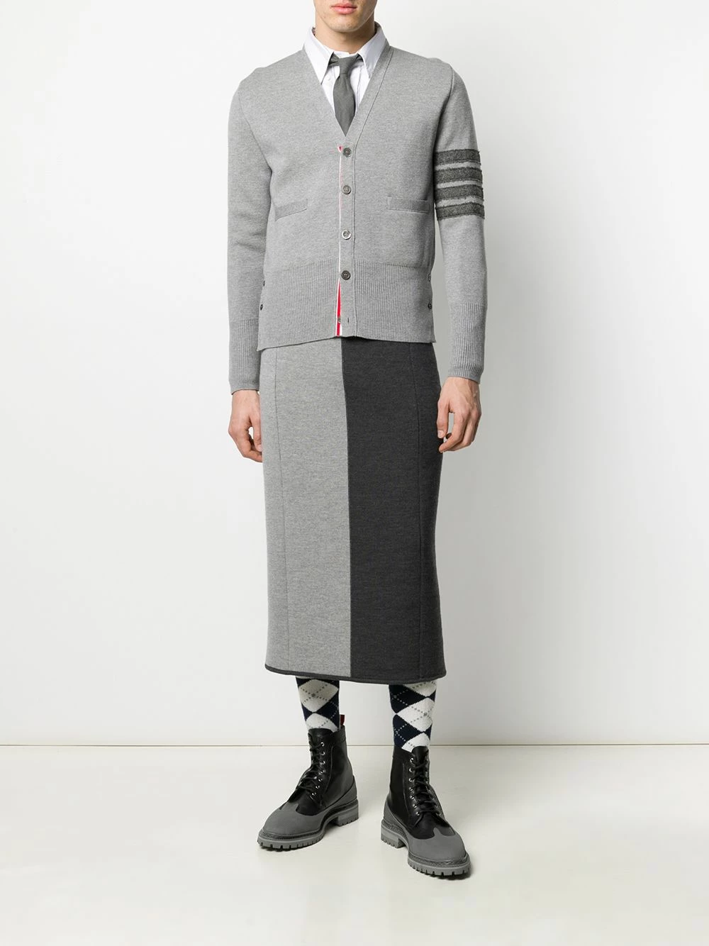 Thom Browne 4 Bar V neck Shetland wool cardigan cardigans of men 2 Thom Browne 4-Bar V-neck Shetland wool cardigan