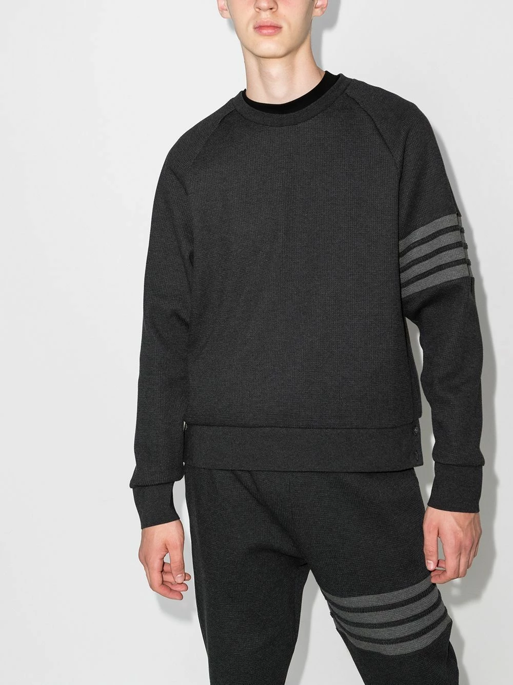 Thom Browne 4 Bar raglan sleeve jumper knitted sweaters of men 2 Thom Browne 4-Bar raglan-sleeve jumper